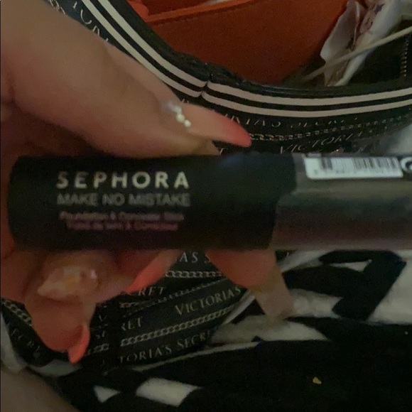 Sephora Collection Foundation Stick - Picture 6 of 7